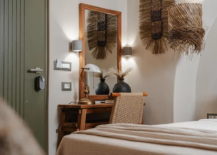 Chic Elysium - Felicity